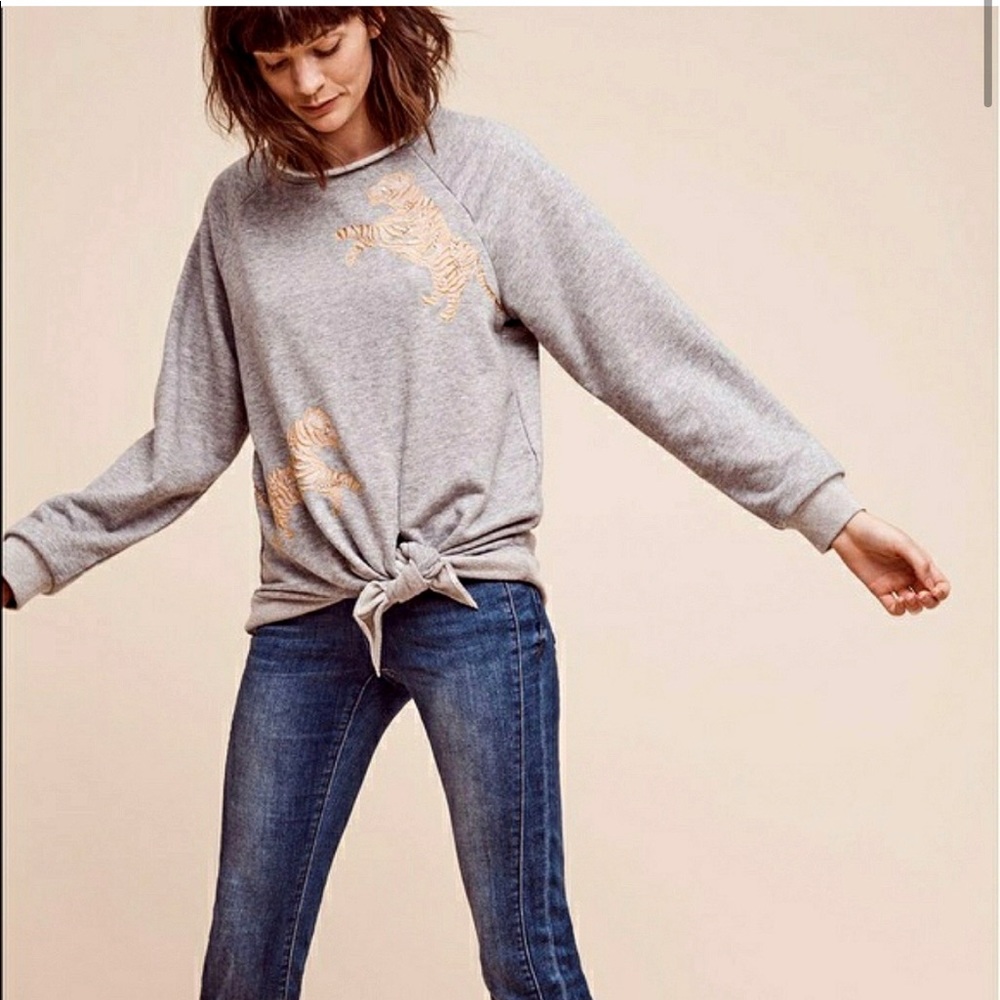 Akemi + Kin tiger sweatshirt